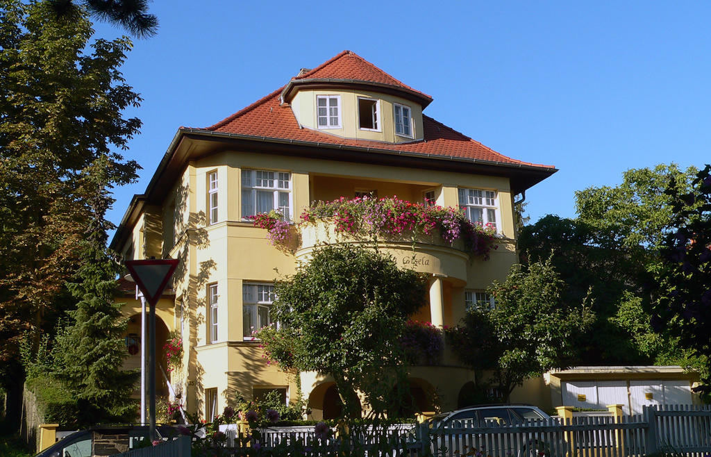 Pension Villa Gisela ไวมาร์ ภายนอก รูปภาพ