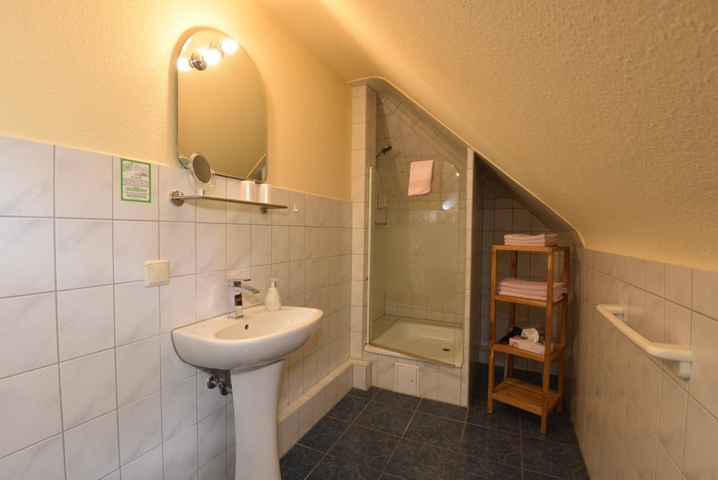 Pension Villa Gisela ไวมาร์ ภายนอก รูปภาพ